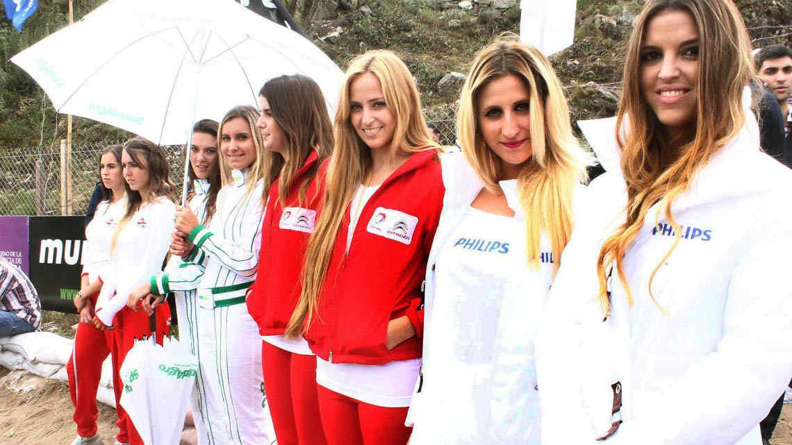 Las promotoras del Rally Argentina (Foto: Santiago Berioli / Especial para Mundo D).
