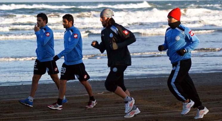 Belgrano se entrena en la costa, en la fría Necochea (Foto: La Voz).